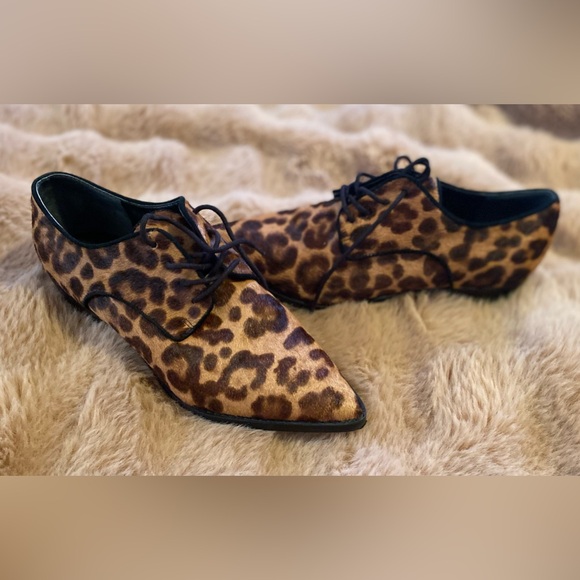 Marc Fisher Finna Pointy toe derby, Leopard print cow hair size 7 - Picture 1 of 6